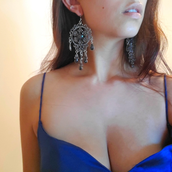 Beautiful Statement Earrings - Picture 2 of 7